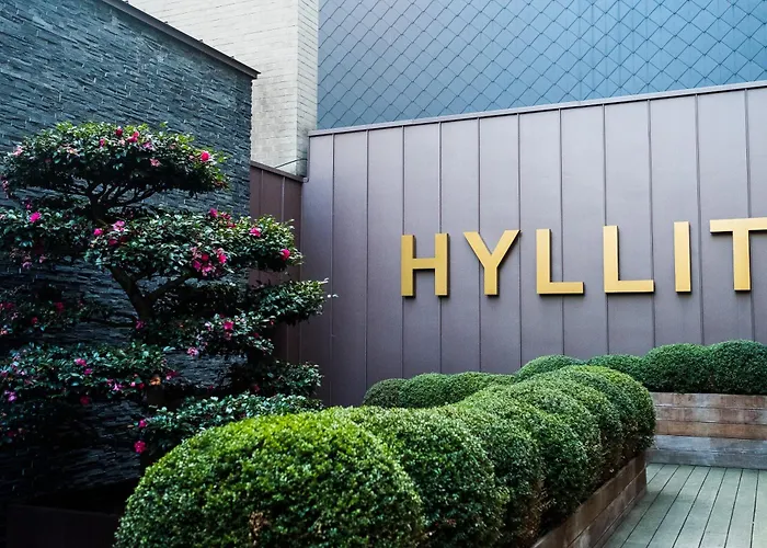 Hyllit Hotel